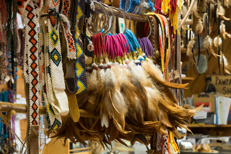 Native American Crafts in Cherokee, NC - Bearmeats's Indian Den